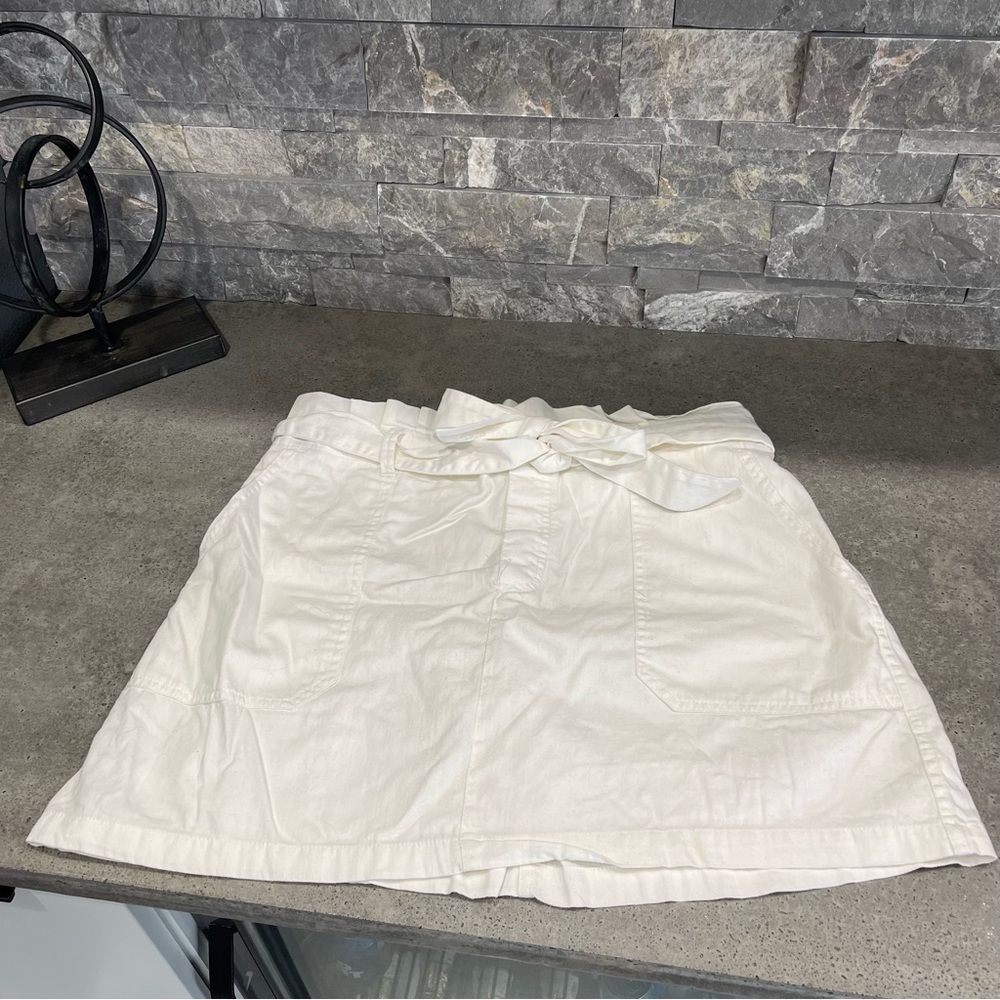 AE Paper bag skirt